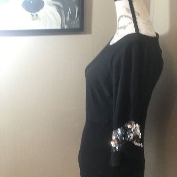 Studio Y size medium black knit pull over silver - Picture 4 of 15